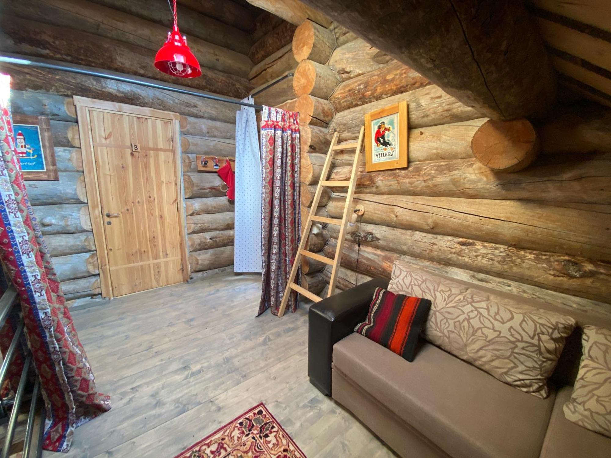Mountain Cricket Chalets And Apartments Gudauri Quarto foto