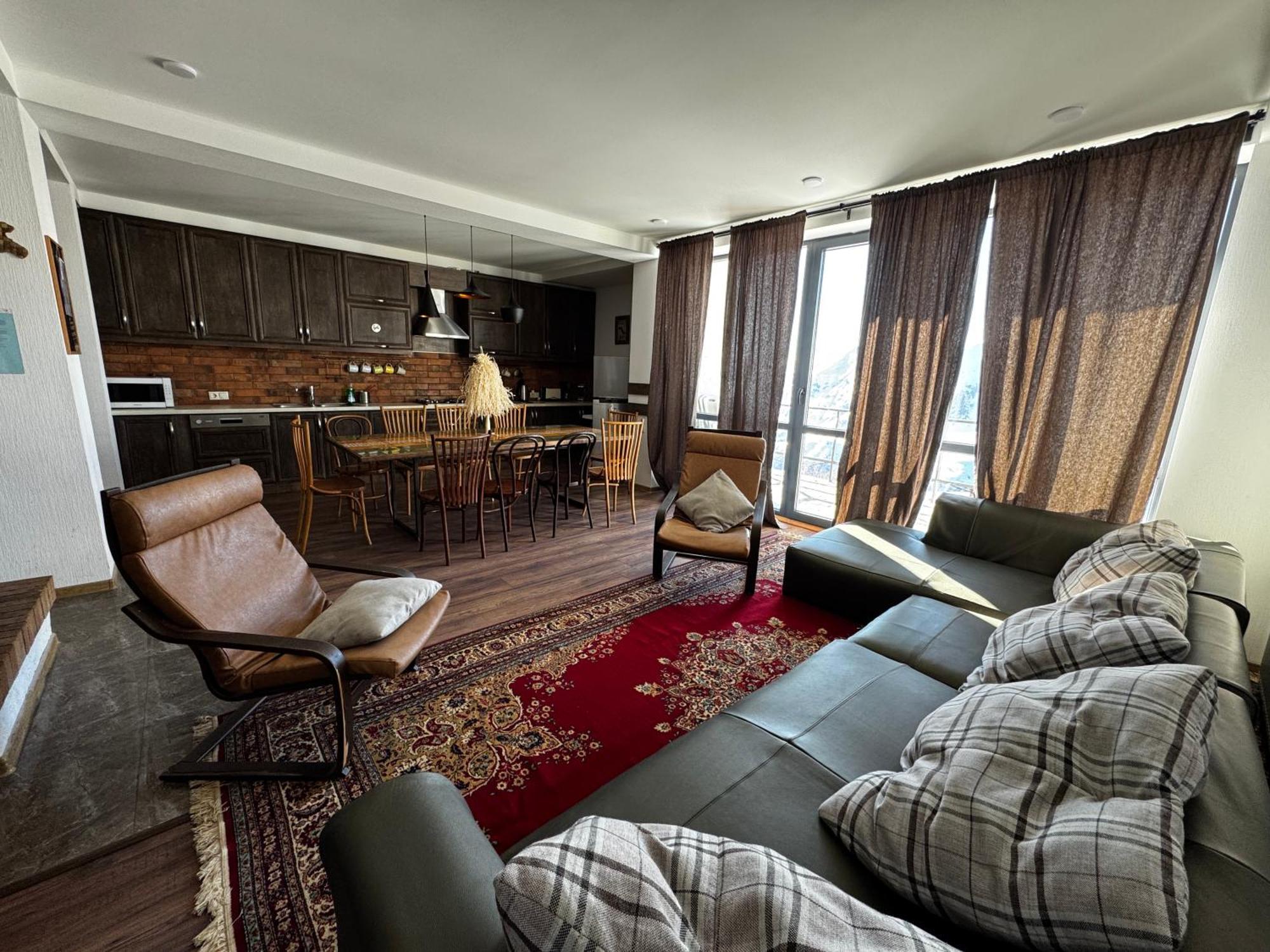 Mountain Cricket Chalets And Apartments Gudauri Quarto foto